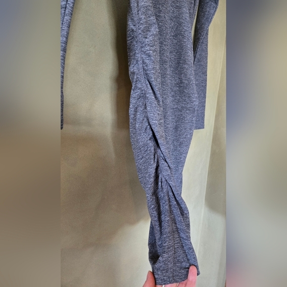 Aritzia Tna | Long Sleeve Ruched Grey Chill Malibu Longsleeve Dress, Size S - Picture 4 of 8